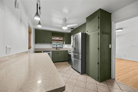 Villa ou maison à vendre à Gainesville, Floride: 4 chambres, 188.59 m2 № 1822886 - photo 7