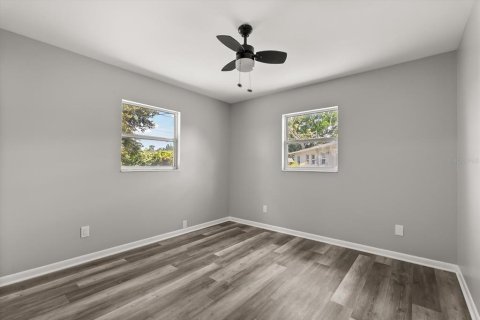 House in Orlando, Florida 3 bedrooms, 127.93 sq.m. № 1876106 - photo 17