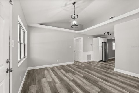 House in Orlando, Florida 3 bedrooms, 127.93 sq.m. № 1876106 - photo 9