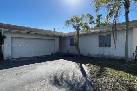 Купить виллу или дом в Санрайз, Флорида 3 спальни, 132.29м2, № 2028787 - фото 2