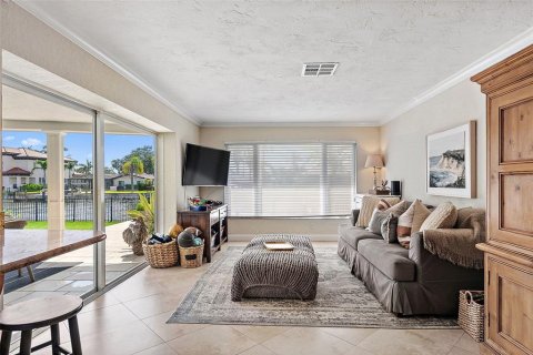 Casa en venta en Saint Petersburg, Florida, 3 dormitorios, 197.51 m2 № 1826366 - foto 14