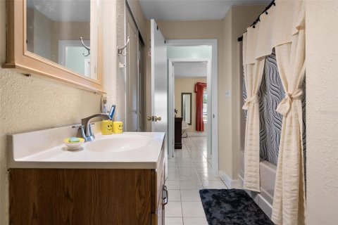 House in Kissimmee, Florida 3 bedrooms, 157 sq.m. № 1719220 - photo 29