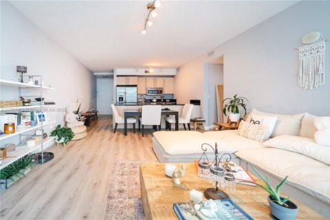 Copropriété à vendre à Miami, Floride: 1 chambre, 65.68 m2 № 1863380 - photo 13