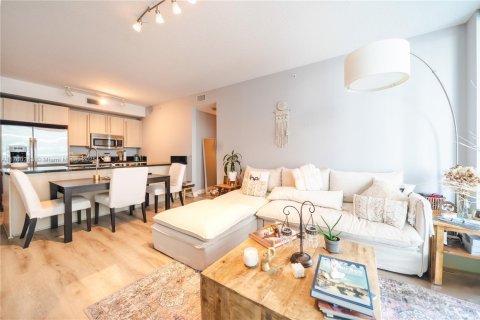 Copropriété à vendre à Miami, Floride: 1 chambre, 65.68 m2 № 1863380 - photo 12