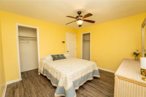 House in Orlando, Florida 3 bedrooms, 99.78 sq.m. № 1648484 - photo 16