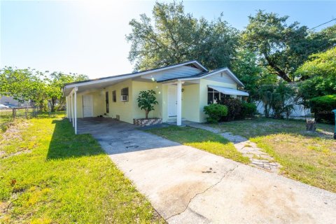House in Orlando, Florida 3 bedrooms, 99.78 sq.m. № 1648484 - photo 2