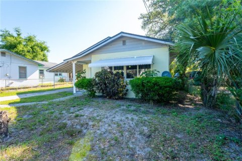 House in Orlando, Florida 3 bedrooms, 99.78 sq.m. № 1648484 - photo 18