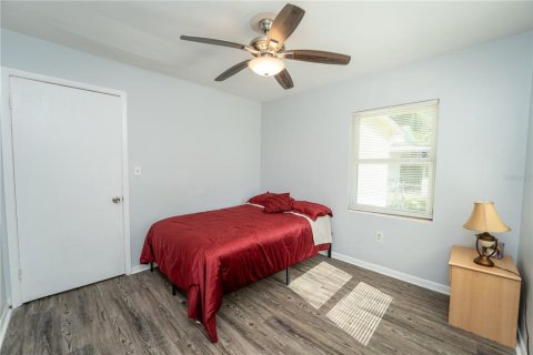 House in Orlando, Florida 3 bedrooms, 99.78 sq.m. № 1648484 - photo 14