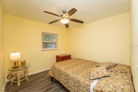 House in Orlando, Florida 3 bedrooms, 99.78 sq.m. № 1648484 - photo 10