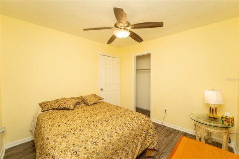House in Orlando, Florida 3 bedrooms, 99.78 sq.m. № 1648484 - photo 9