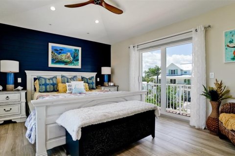 House in Holmes Beach, Florida 4 bedrooms, 223.8 sq.m. № 2238342 - photo 26