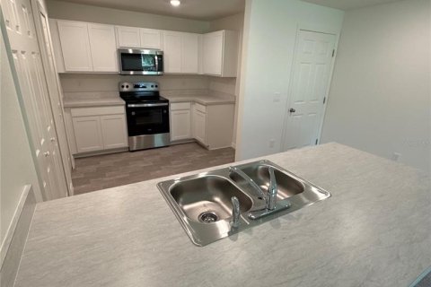 House in Palm Coast, Florida 3 bedrooms, 119.29 sq.m. № 1718345 - photo 6