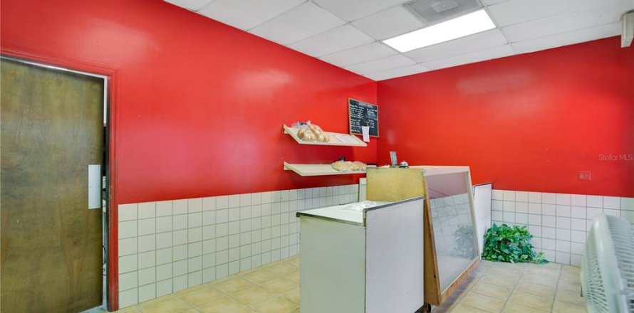 Commercial property in Daytona Beach, Florida 479.38 sq.m. № 1371039