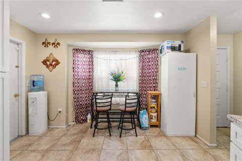 Casa en venta en Port Richey, Florida, 2 dormitorios, 115.2 m2 № 1905475 - foto 16