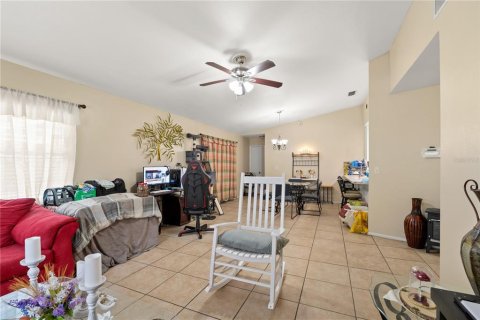 Casa en venta en Port Richey, Florida, 2 dormitorios, 115.2 m2 № 1905475 - foto 11