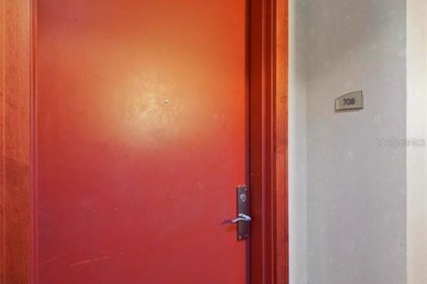 Condo in Daytona Beach, Florida, 2 bedrooms  № 1894040 - photo 21