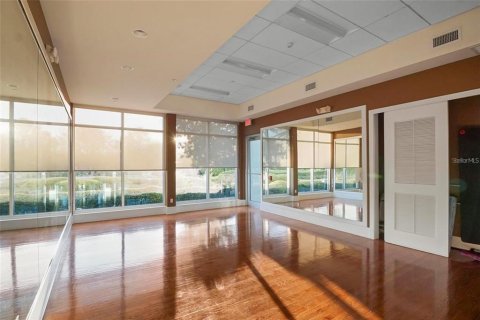 Condo in Daytona Beach, Florida, 2 bedrooms  № 1894040 - photo 27