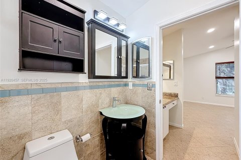 Villa ou maison à louer à Miramar, Floride: 4 chambres, 137.22 m2 № 1986388 - photo 13