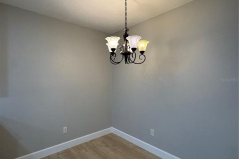House in Bartow, Florida 4 bedrooms, 140.75 sq.m. № 2148378 - photo 8
