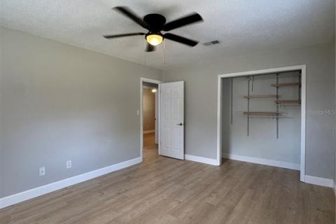 House in Bartow, Florida 4 bedrooms, 140.75 sq.m. № 2148378 - photo 16