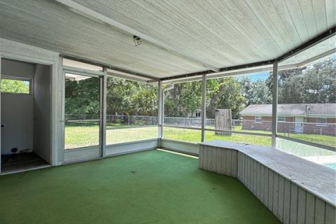House in Bartow, Florida 4 bedrooms, 140.75 sq.m. № 2148378 - photo 30