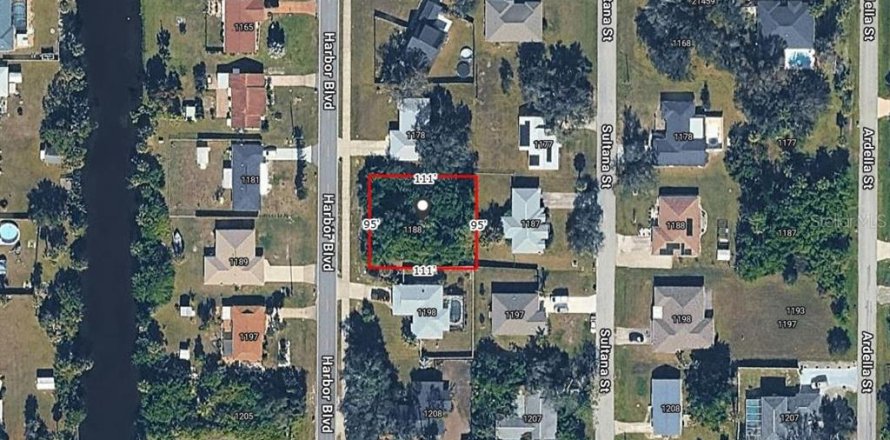 Land in Port Charlotte, Florida № 2378247