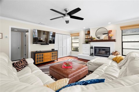 House in Palm Harbor, Florida 4 bedrooms, 216.65 sq.m. № 1869795 - photo 23