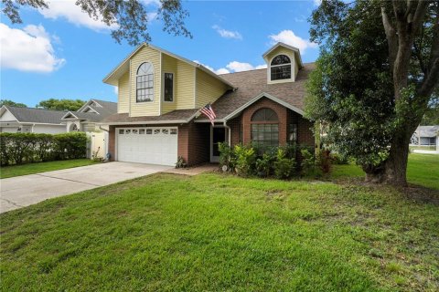 House in Palm Harbor, Florida 4 bedrooms, 216.65 sq.m. № 1869795 - photo 3