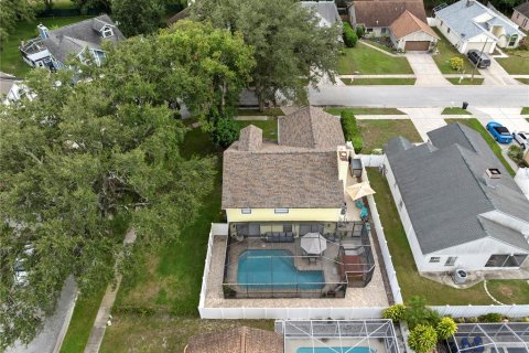 House in Palm Harbor, Florida 4 bedrooms, 216.65 sq.m. № 1869795 - photo 9