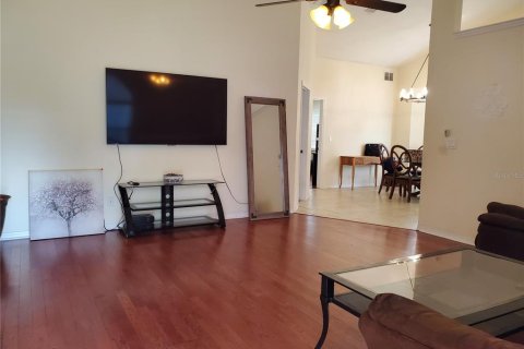Casa en venta en Summerfield, Florida, 3 dormitorios, 192.12 m2 № 1907745 - foto 10