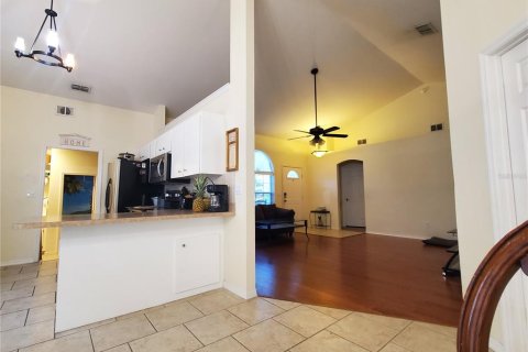 Casa en venta en Summerfield, Florida, 3 dormitorios, 192.12 m2 № 1907745 - foto 8