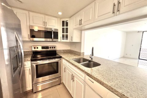 Condo à North Miami Beach, Floride, 1 chambre  № 2168790