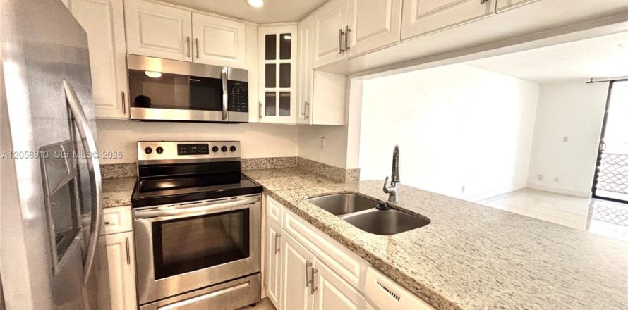 Condo à North Miami Beach, Floride, 1 chambre № 2168790