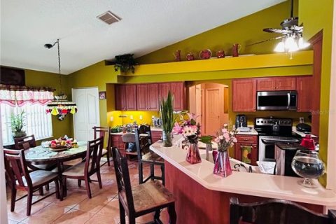 Villa ou maison à vendre à Ocala, Floride: 3 chambres, 193.52 m2 № 2092755 - photo 15