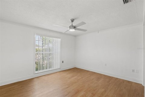 Casa en alquiler en Port Richey, Florida, 3 dormitorios, 136.38 m2 № 1908412 - foto 25
