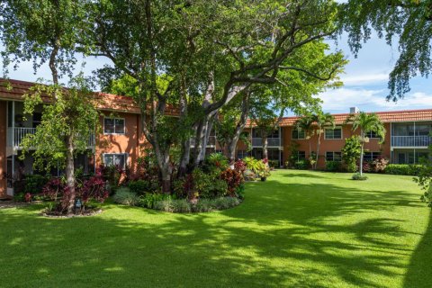 Copropriété à vendre à Wilton Manors, Floride: 2 chambres, 109.62 m2 № 2249995 - photo 3