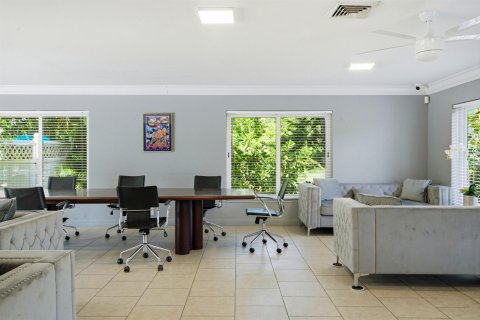 Copropriété à vendre à Wilton Manors, Floride: 2 chambres, 109.62 m2 № 2249995 - photo 25