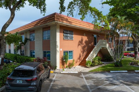 Copropriété à vendre à Wilton Manors, Floride: 2 chambres, 109.62 m2 № 2249995 - photo 28