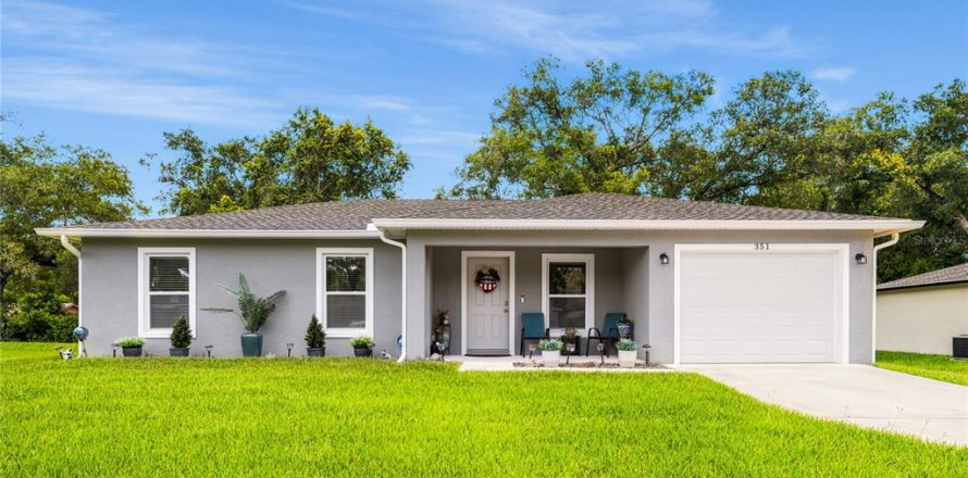 Casa en Orange City, Florida 3 dormitorios, 111.2 m2 № 2223386