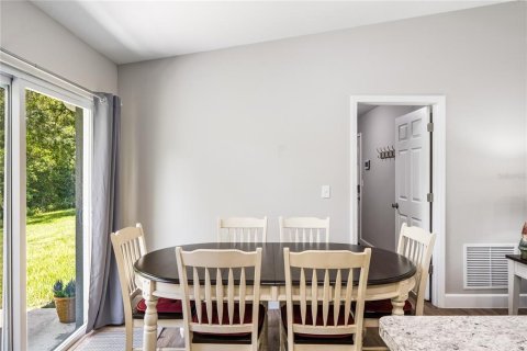 Casa en venta en Orange City, Florida, 3 dormitorios, 111.2 m2 № 2223386 - foto 8