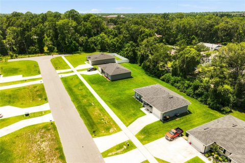 Casa en venta en Orange City, Florida, 3 dormitorios, 111.2 m2 № 2223386 - foto 19