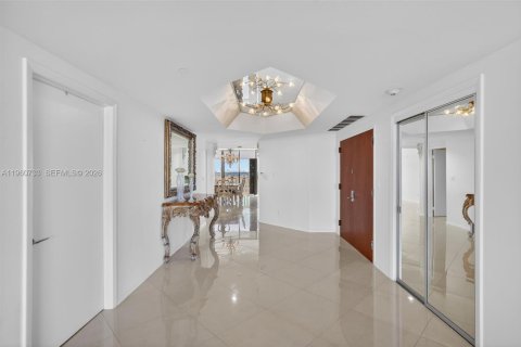Купить кондоминиум в Авентура, Флорида 3 спальни, 244.33м2, № 2024599 - фото 20