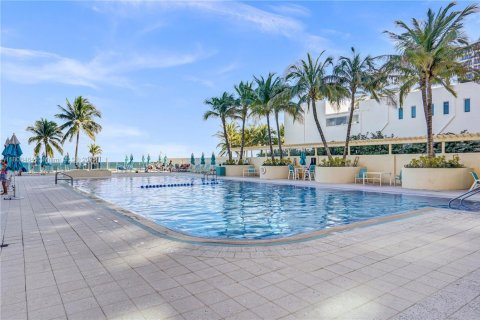 Copropriété à louer à Hollywood, Floride: 1 chambre, 69.21 m2 № 2039744 - photo 29