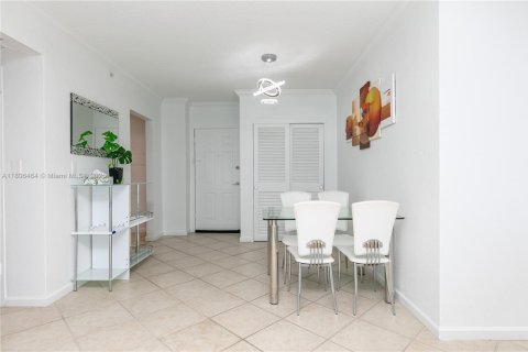 Copropriété à louer à Hollywood, Floride: 1 chambre, 69.21 m2 № 2039744 - photo 8