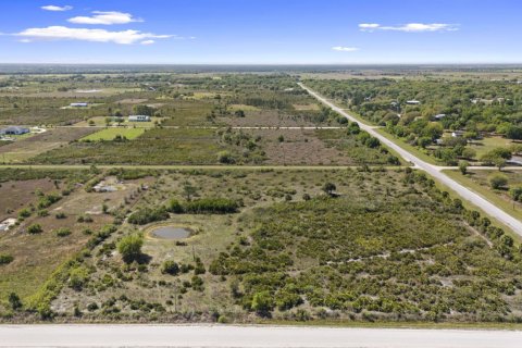 Immobilier commercial à vendre à Okeechobee, Floride № 2078290 - photo 16