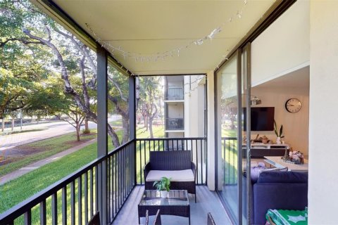 Copropriété à vendre à Aventura, Floride: 2 chambres, 100.61 m2 № 1239785 - photo 14