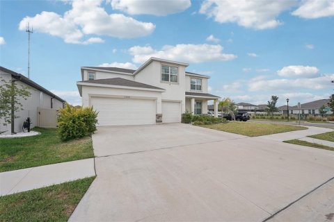 Villa ou maison à louer à Riverview, Floride: 4 chambres, 308.06 m2 № 1676987 - photo 2