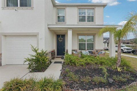 Villa ou maison à louer à Riverview, Floride: 4 chambres, 308.06 m2 № 1676987 - photo 3