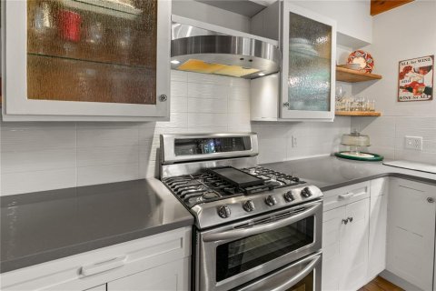 Casa en venta en Mount Dora, Florida, 3 dormitorios, 195.19 m2 № 1676073 - foto 26