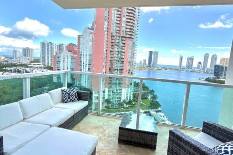 Condo in Aventura, Florida, 3 bedrooms  № 2015465 - photo 6